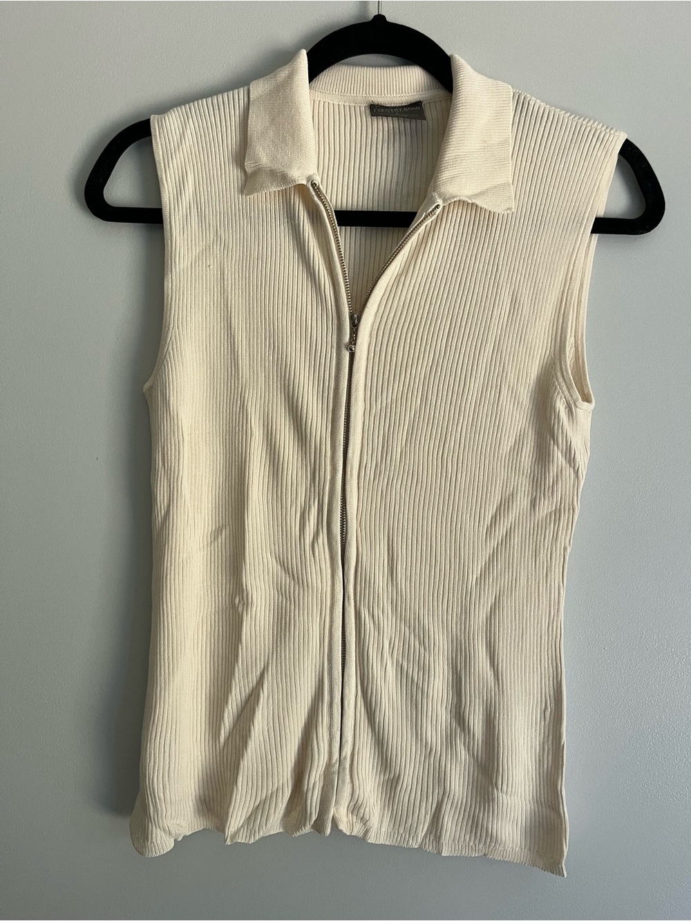 100% silk Country Road Sleeveless Ribbed Zip Tank - Cream